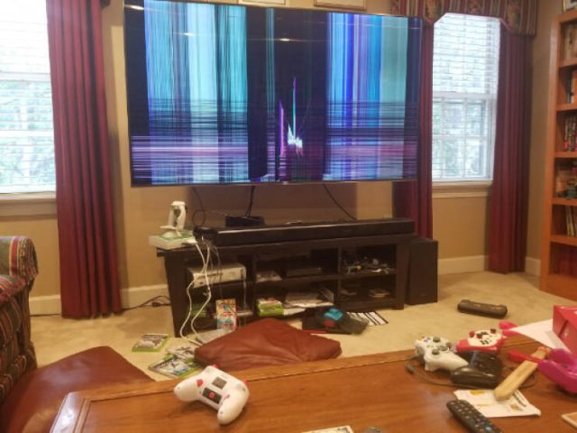 Bad Days Happen (19 pics)