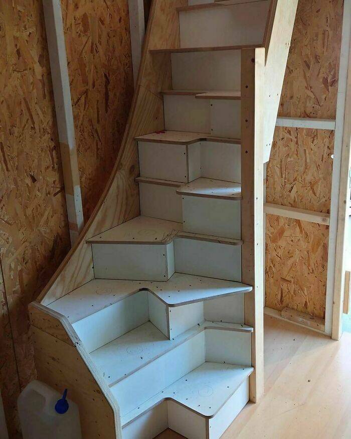 Odd Interiors (21 pics)