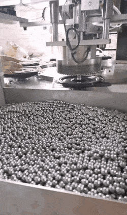 Acid GIFs, August 11 (25 gifs)
