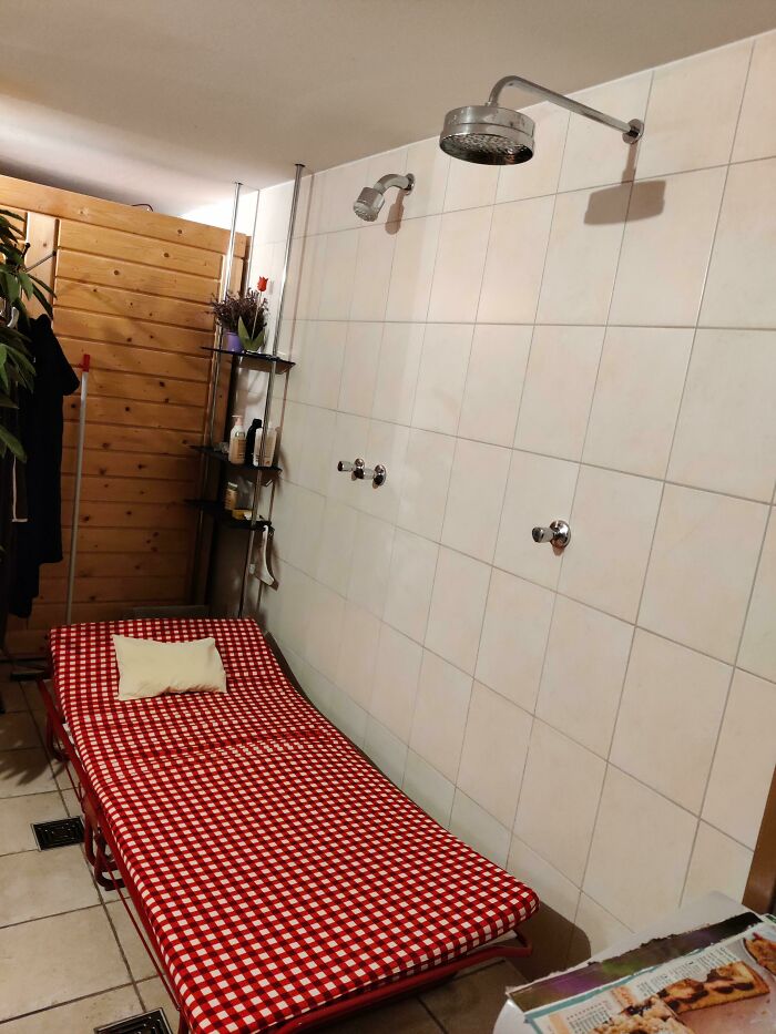 Unusual Interiors (20 pics)