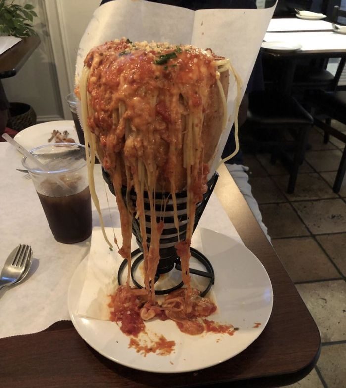 Awful Food Serving (20 pics)