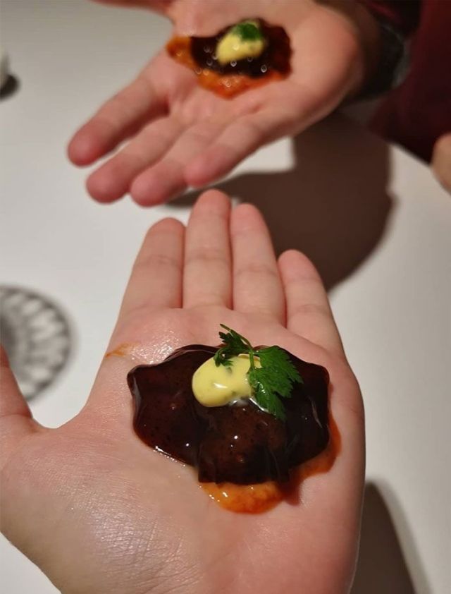 Awful Food Serving (20 pics)