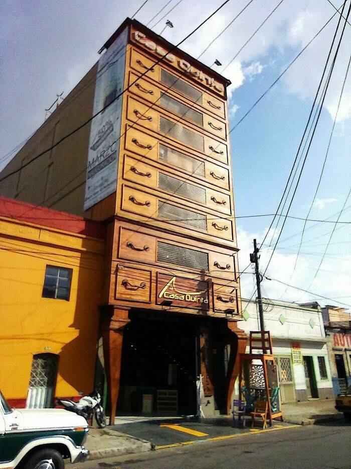 Interesting Buildings (20 pics)