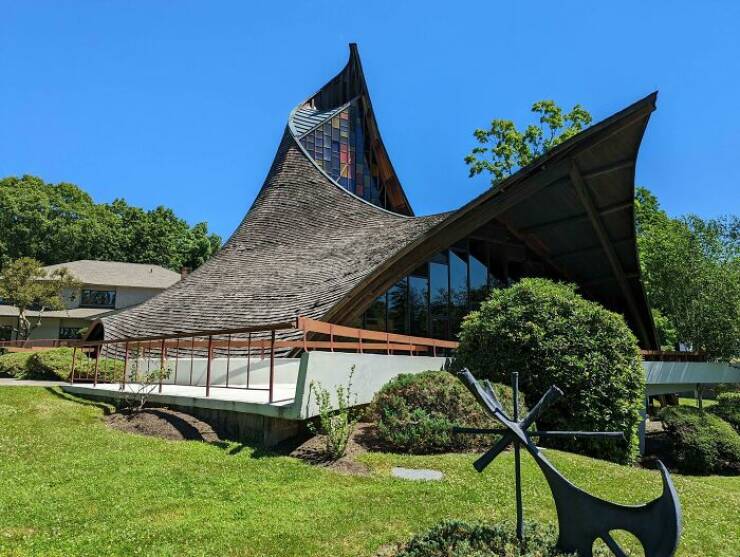 Interesting Buildings (20 pics)