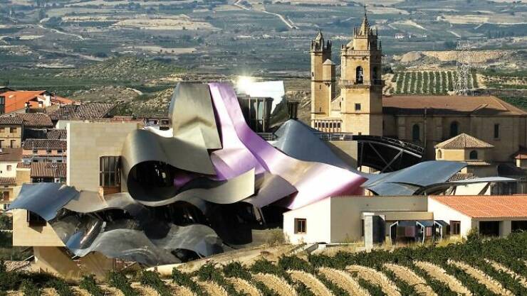 Interesting Buildings (20 pics)