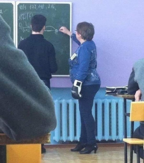 What Is Going On Here? (15 pics)