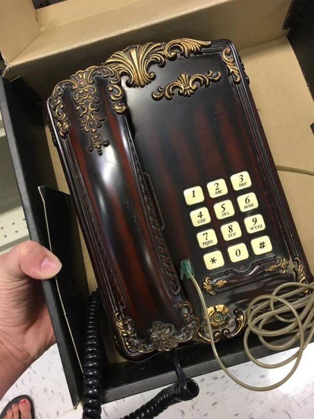 Finds In Thrift Shops (21 pics)