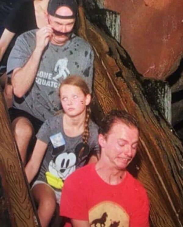 Funny People On The Rides (24 pics)