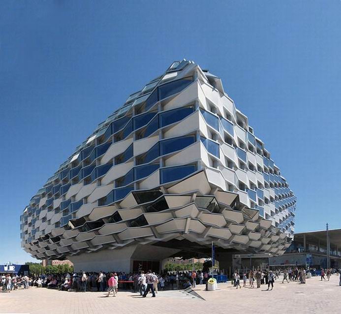 Interesting Buildings (20 pics)