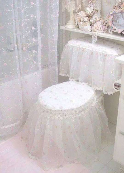 Restrooms With Unusual Design (19 pics)