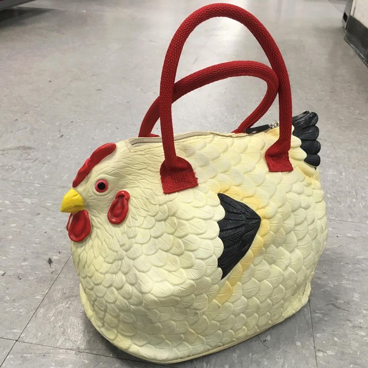 Finds In Thrift Shops (19 pics)