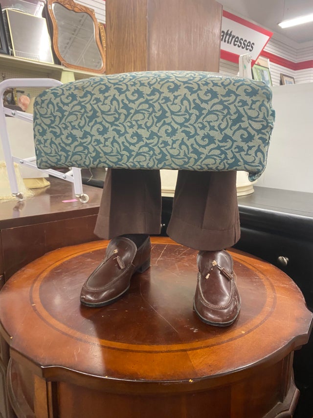 Finds In Thrift Shops (19 pics)