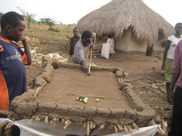 Unusual Billiard Tables (15 pics)