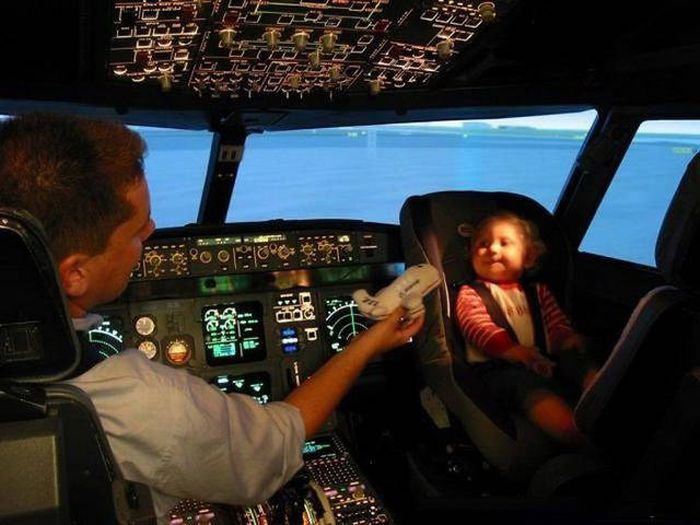 What Is Going On Here? (17 pics)