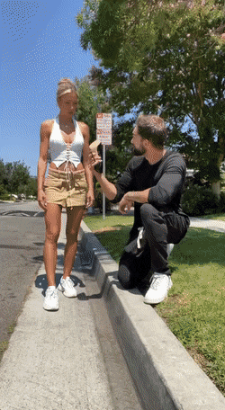 Acid GIFs, August 26 (25 gifs)