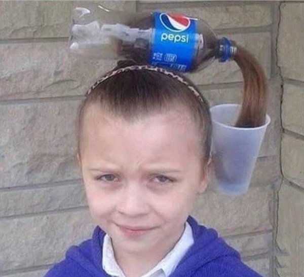 What Is Going On Here? (18 pics)