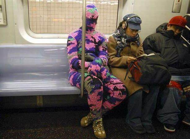 Strange People In The Subway (15 pics)