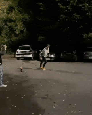 Acid GIFs, August 30 (25 gifs)