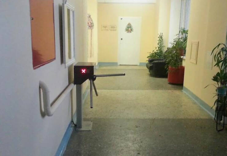 Funny Security Systems That Definitely Don't Work (19 pics)