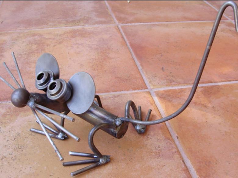 Awesome Metal Sculptures (20 pics)