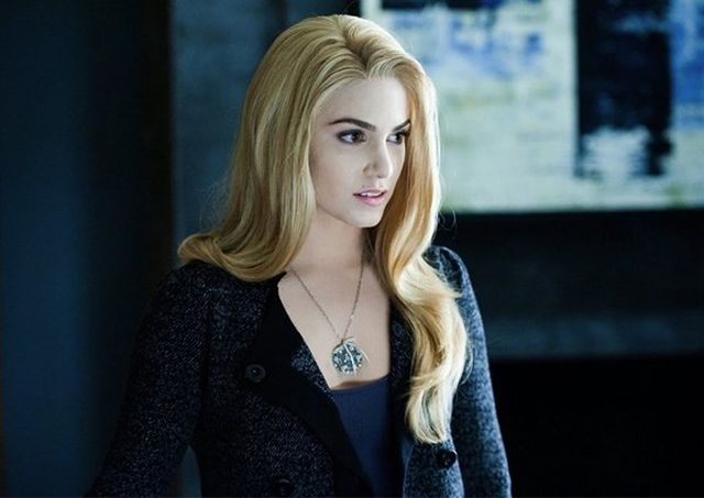 The Hottest Vampires In Movies (24 pics)