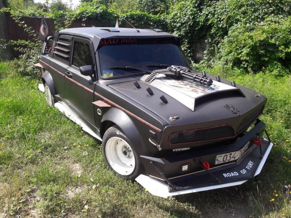 Crazy Cars (15 pics)