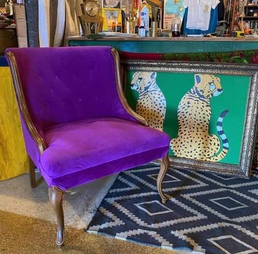 Odd Finds In Thrift Shops (15 pics)