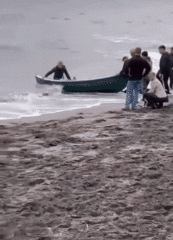 Acid GIFs, September 6 (25 gifs)