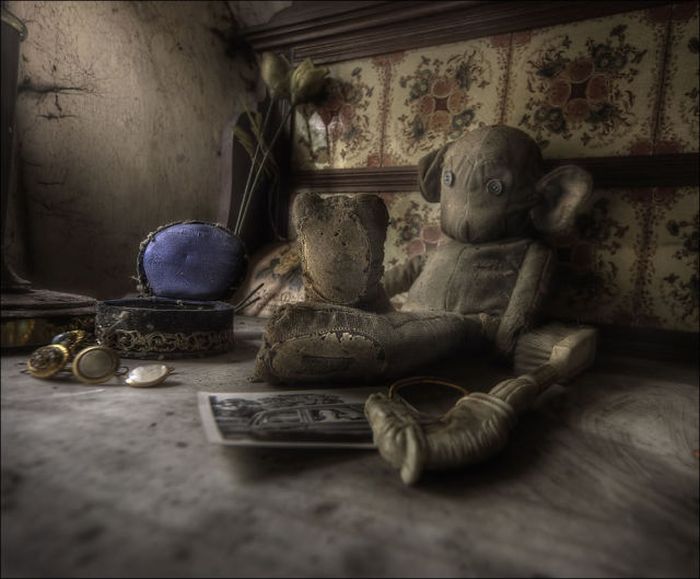 Scary Abandoned Places (22 pics)