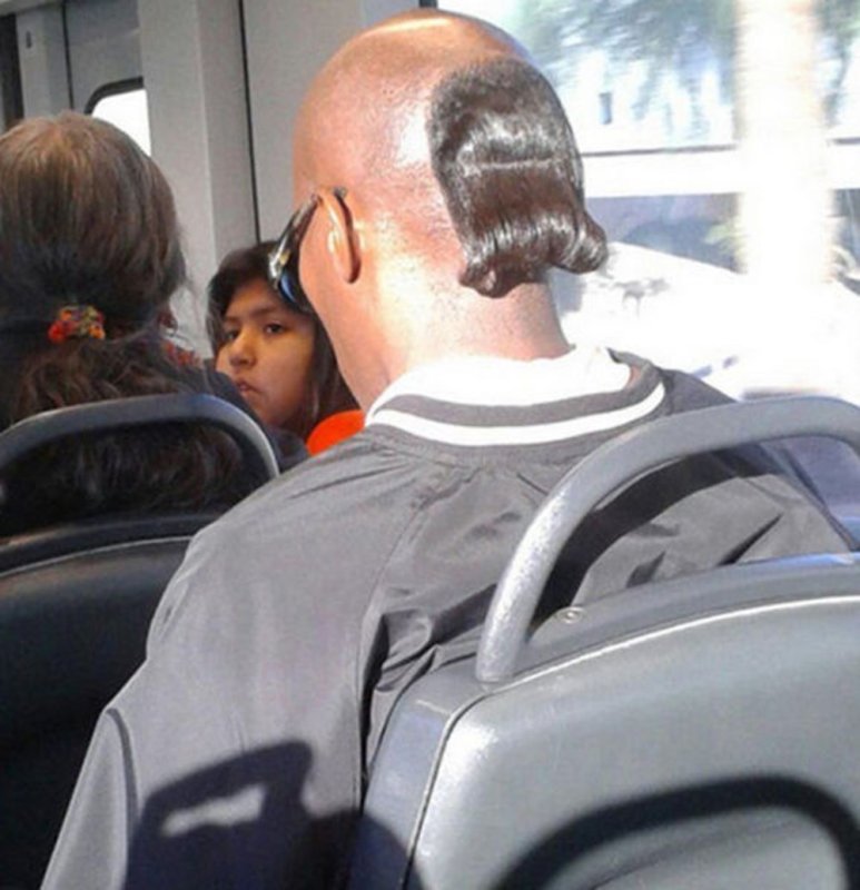 Terrible Haircuts (17 pics)