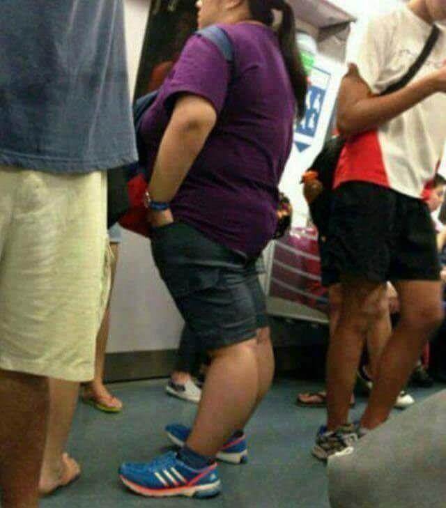Strange People In The Subway (15 pics)