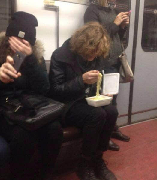 Strange People In The Subway (15 pics)