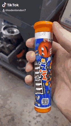 Acid GIFs, September 13 (25 gifs)