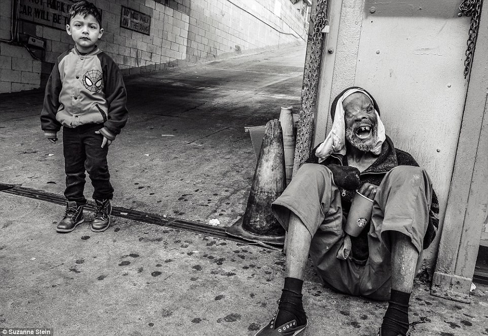 Creepy Photos (20 pics)
