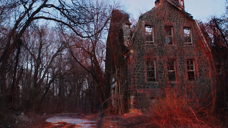 Scary Places (20 pics)