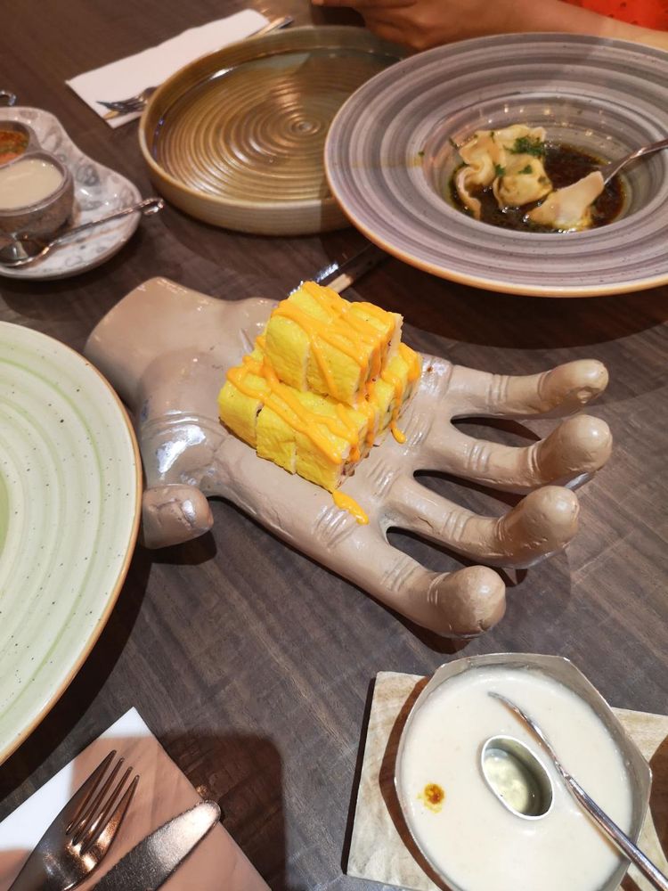 Weird Food Serving (16 pics)