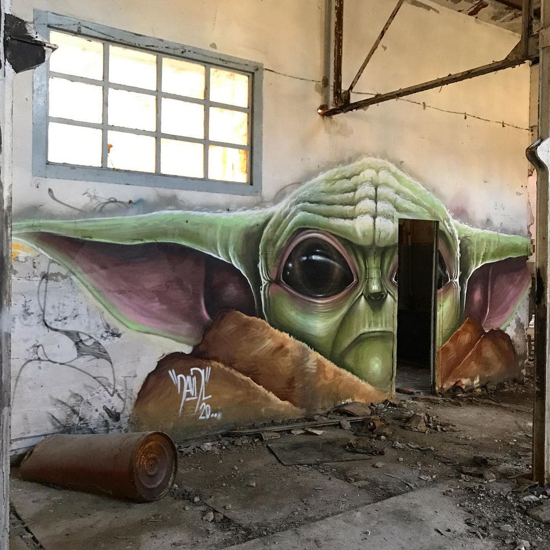 Amazing Graffiti In Abandoned Places (17 pics)