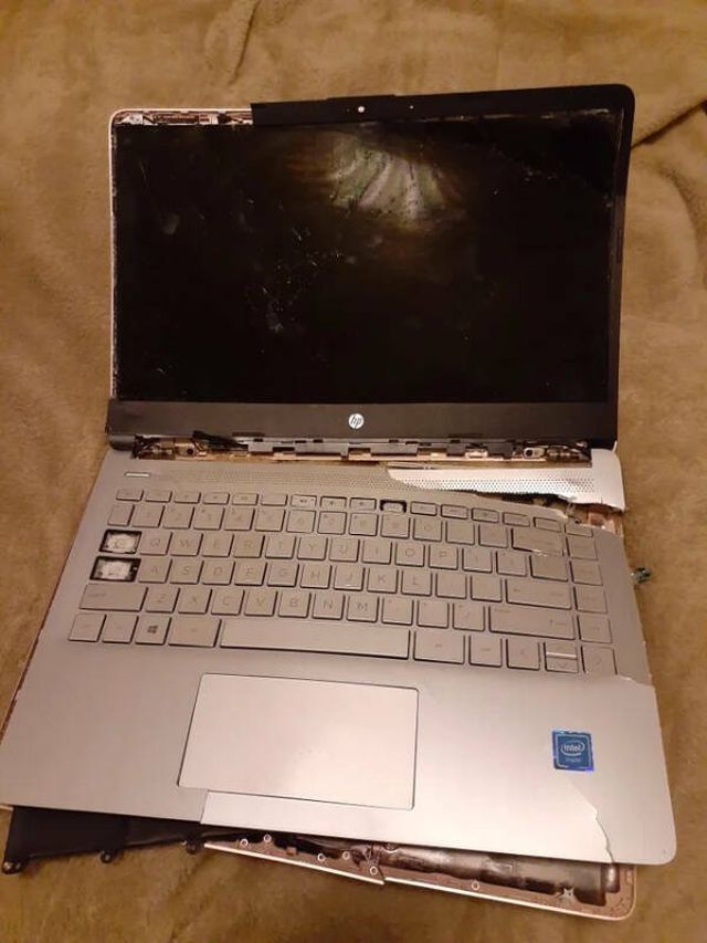 Bad Days Happen (36 pics)