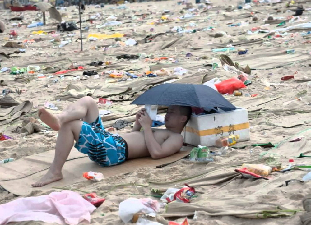 Strange Photos From Asian Countries (23 pics)