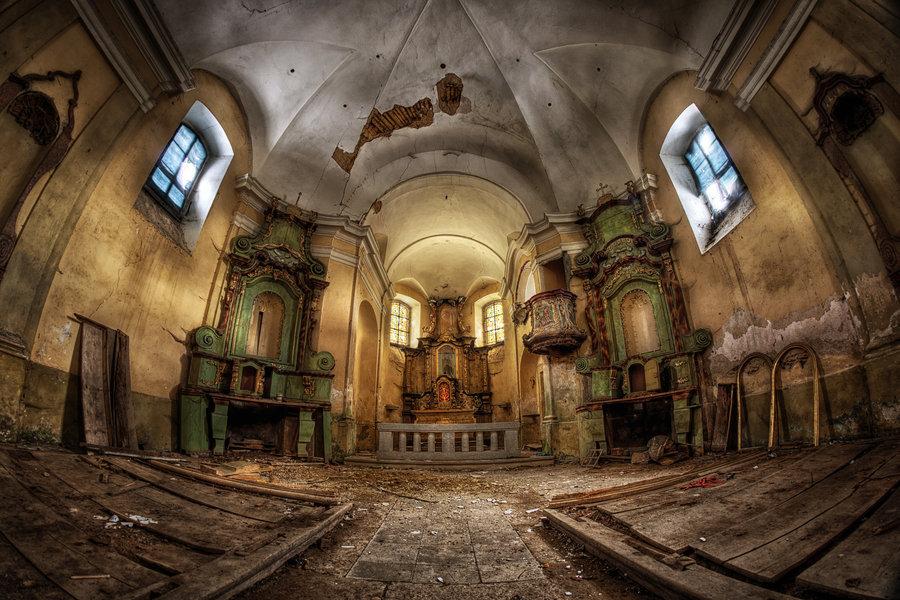 Beautiful Abandoned Places (20 pics)