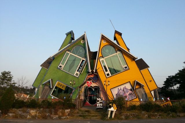Unusual Buildings (20 pics)