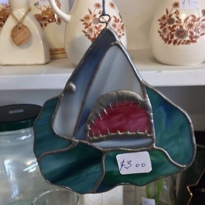 Odd Finds In Thrift Shops (15 pics)