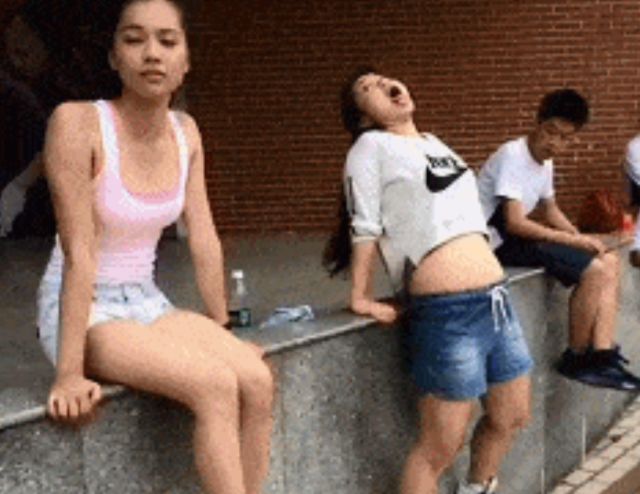 Acid GIFs, September 27 (25 gifs)