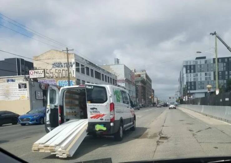 Odd Constructions (19 pics)