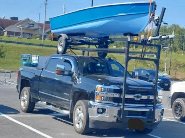 Odd Constructions (19 pics)