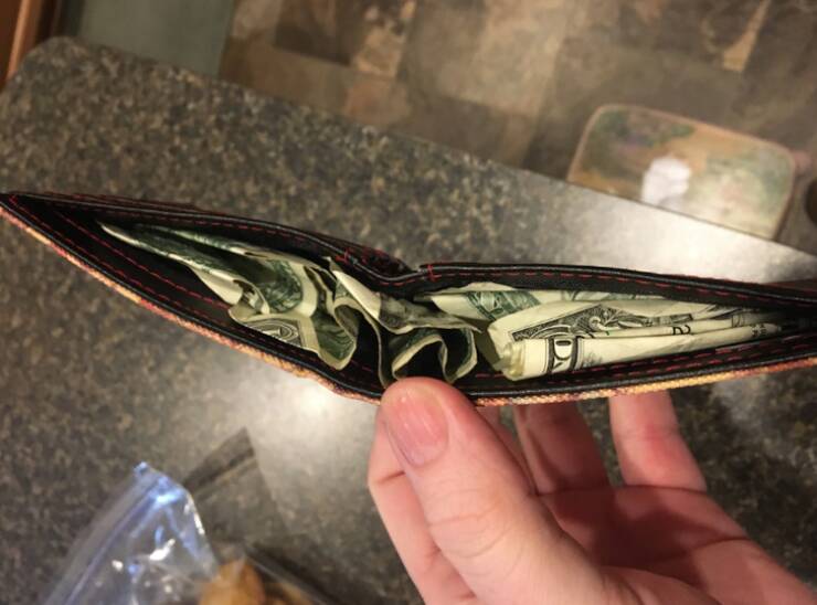 Annoying Finds And Situations (20 pics)