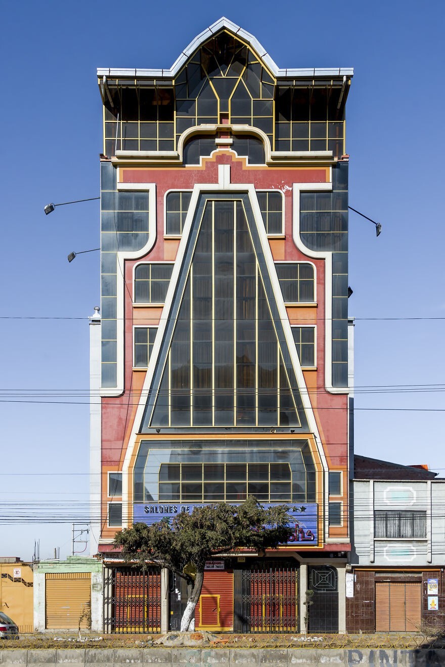 Unusual Buildings In Bolivia (21 pics)