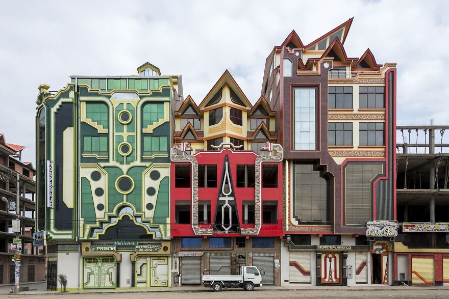 Unusual Buildings In Bolivia (21 pics)