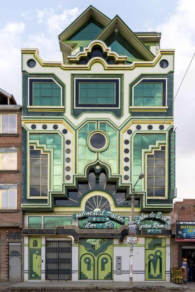 Unusual Buildings In Bolivia (21 pics)