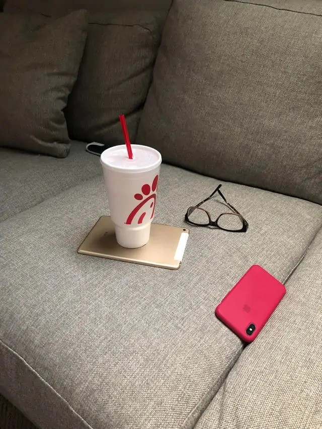 Annoying Finds And Situations (21 pics)